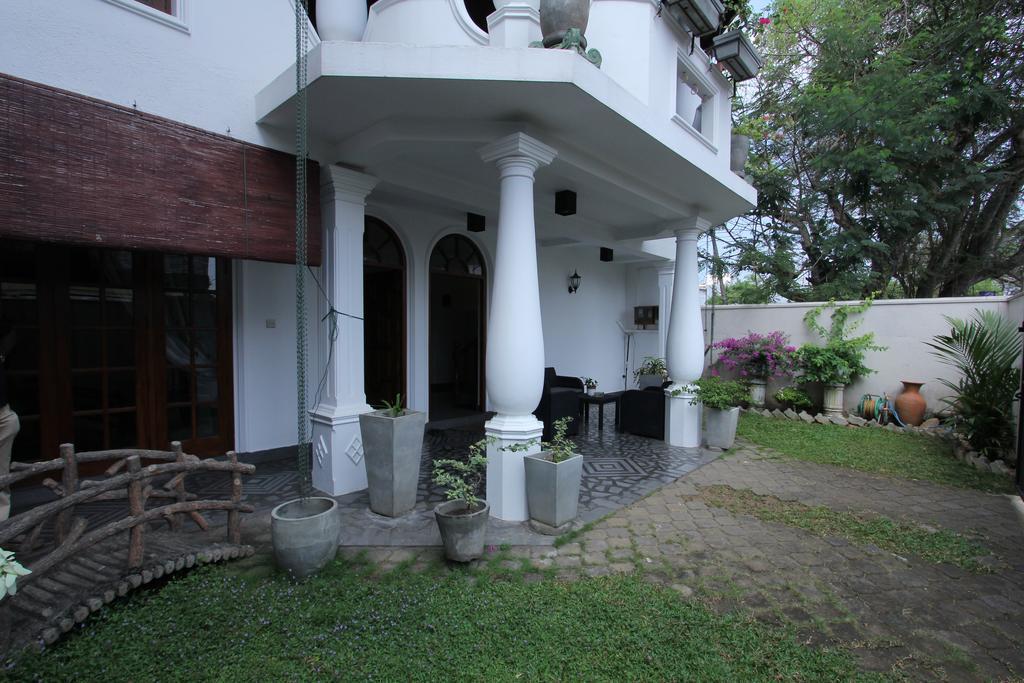 Angel Villa Negombo Eksteriør bilde