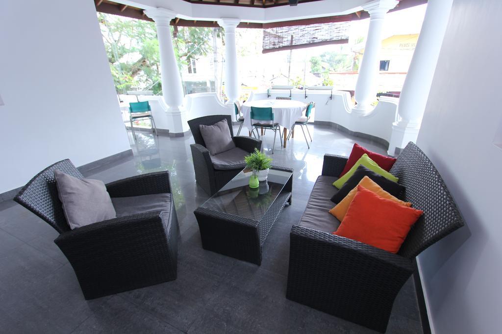 Angel Villa Negombo Eksteriør bilde
